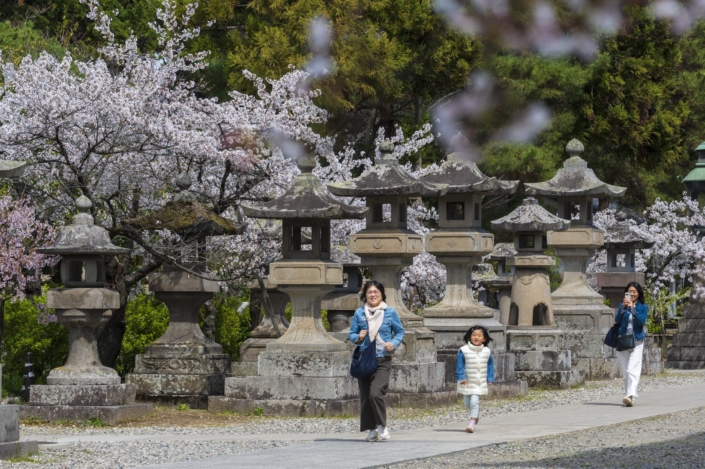 Japan / Honshu / Nagano / Zenko-ji Temple